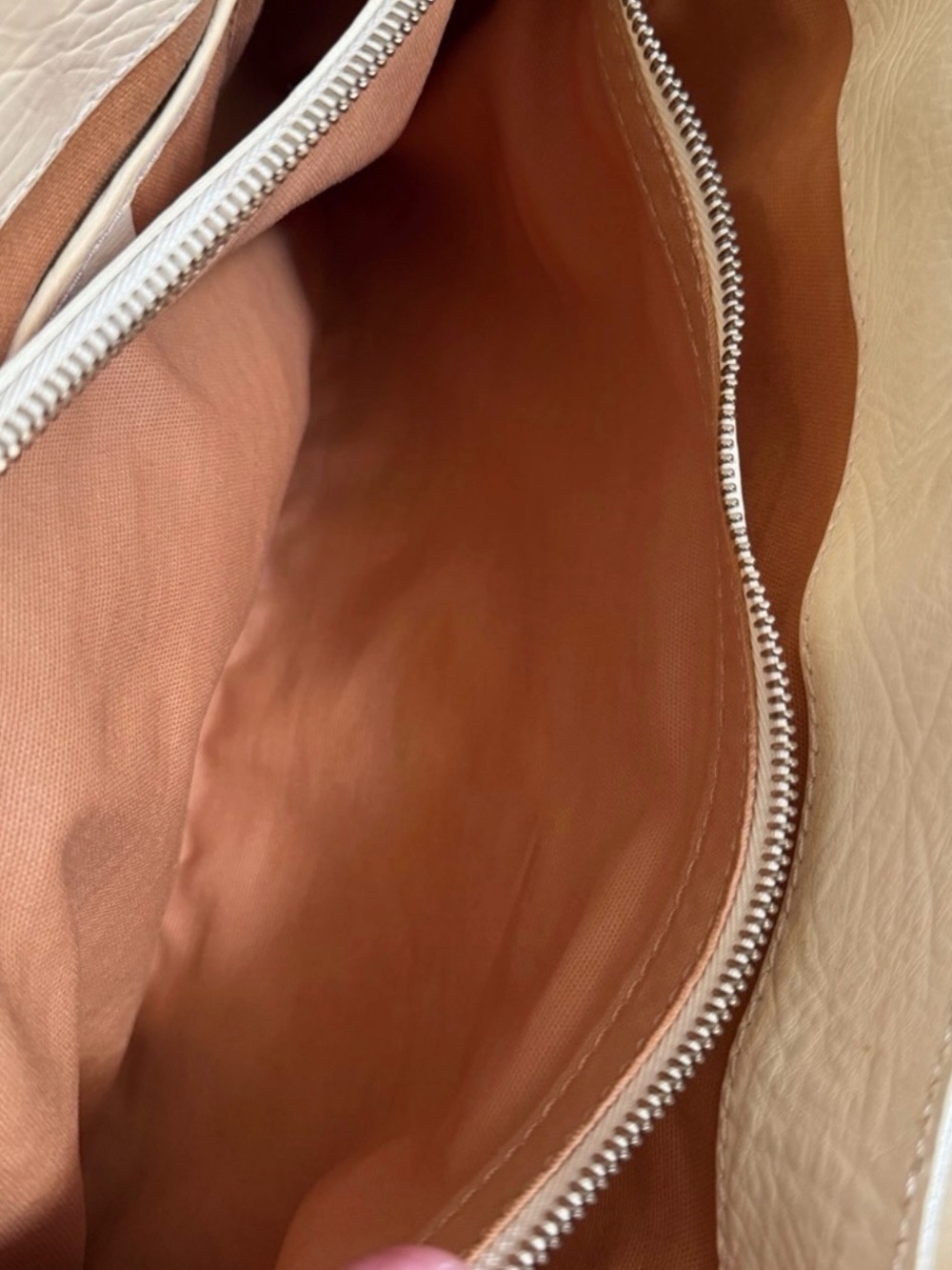 Authentic Celine Beige Leather Tote Bag Quiet Luxury Designer Tote with COA - Picture 9 of 15